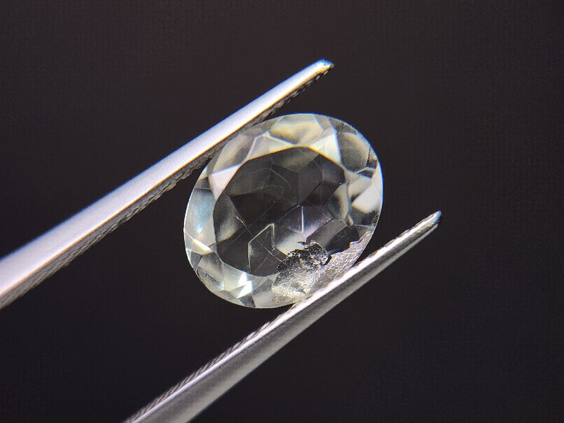 dQ-18　銀箔入り！ダブレットクォーツ　2.33ct