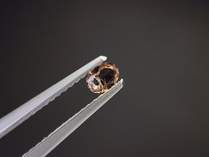 【期間限定】10/23まで　アキシナイト　0.13ct　15