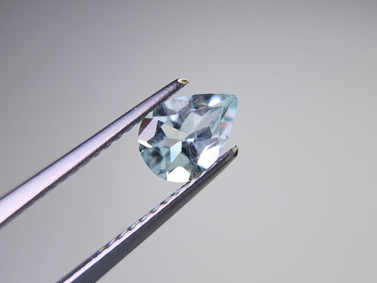 0008-2　アクアマリン　ペアシェイプ　0.59ct