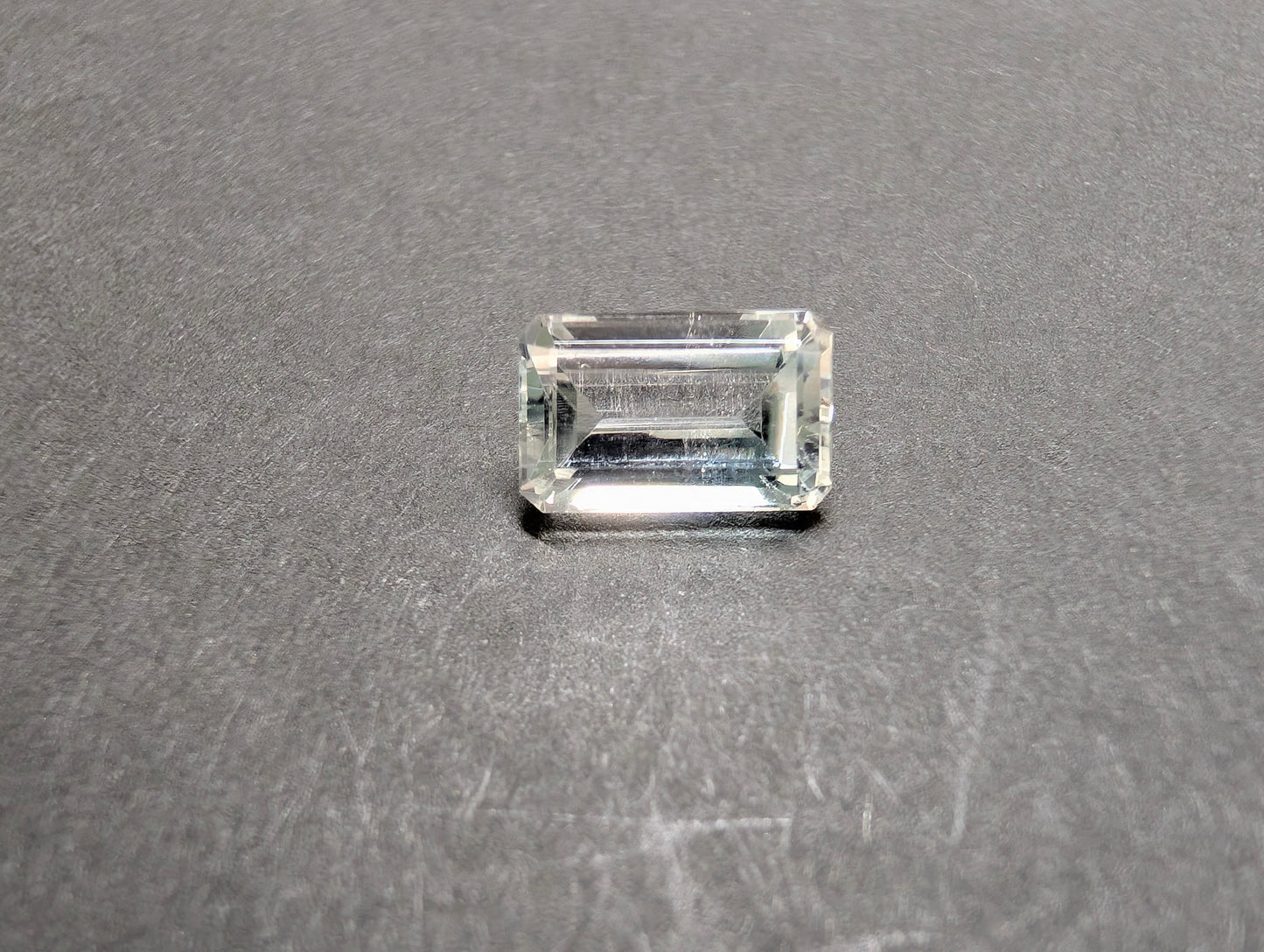 0063 バイカラートパーズ 4.25ct