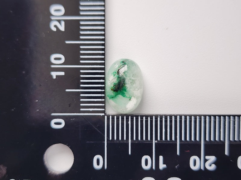 0106-1-3　エメラルドインクォーツ　3.39ct