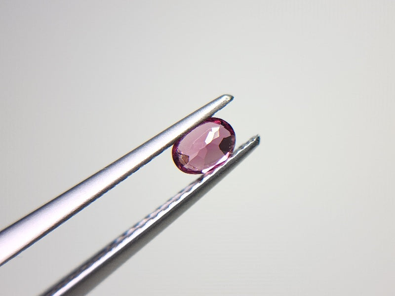 SP-21　スピネル　0.24ct