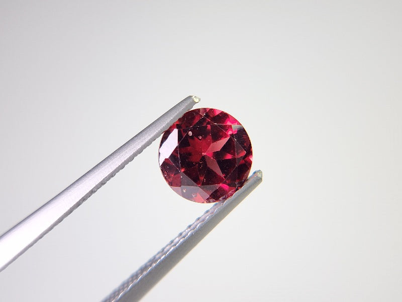 0910-2-4　ガーネット　1.58ct