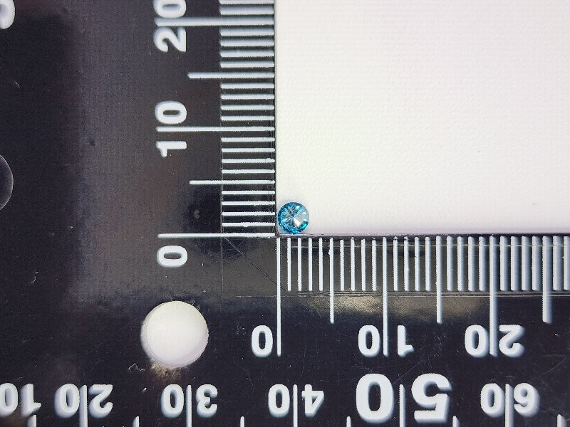 0015-3-1　ブルーダイヤモンド(トリートメント)　0.11ct