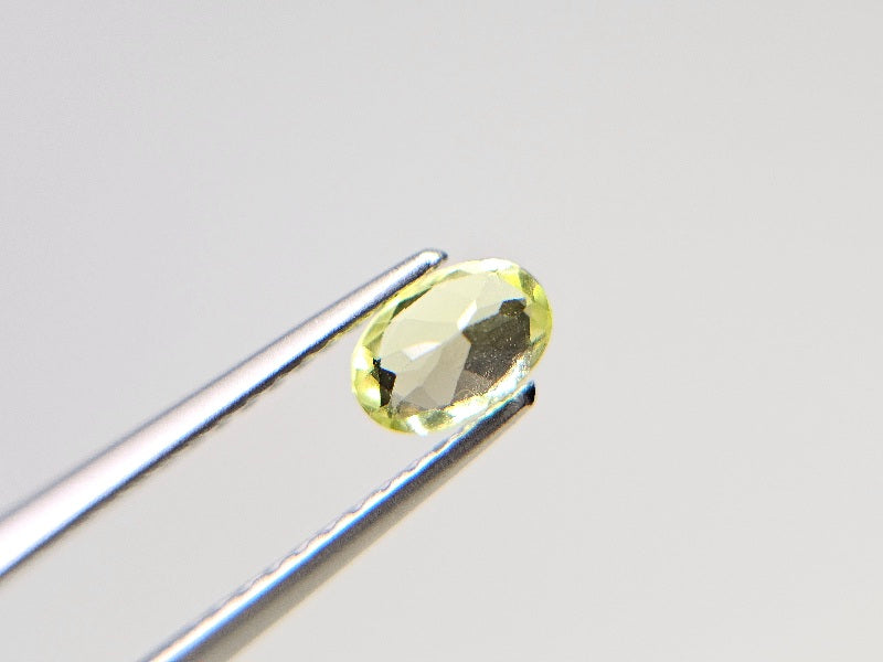 PCRS-9　パロットクリソベリル　0.44ct