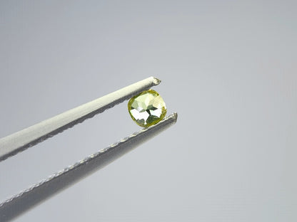 0932-1-10　スフェーン　0.12ct