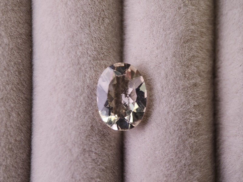 0014-5　スキャポライト　2.27ct