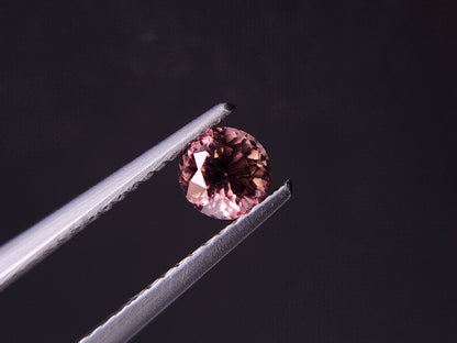 0935-8　ピンクジルコン　0.70ct