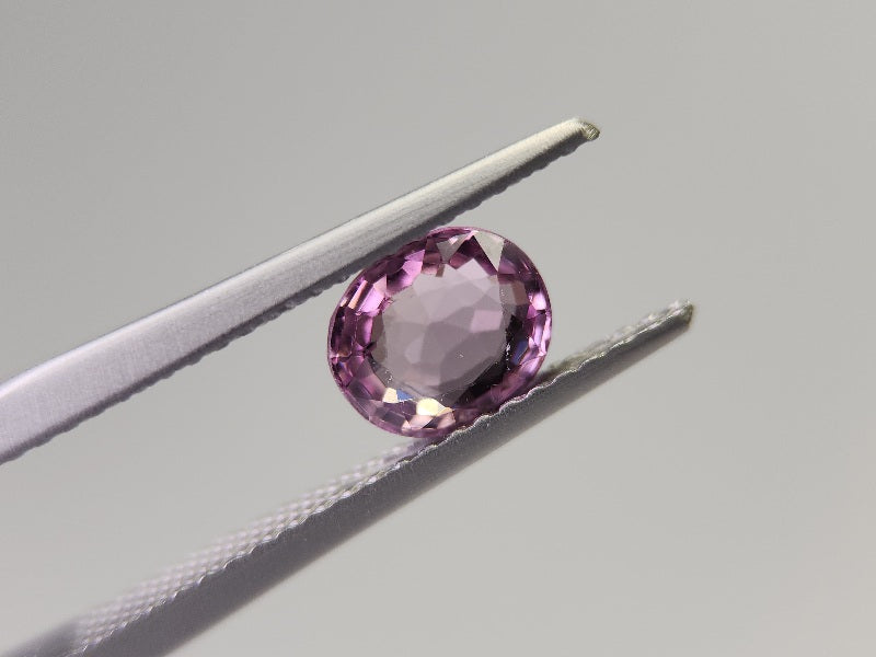 0842　スピネル　1.09ct