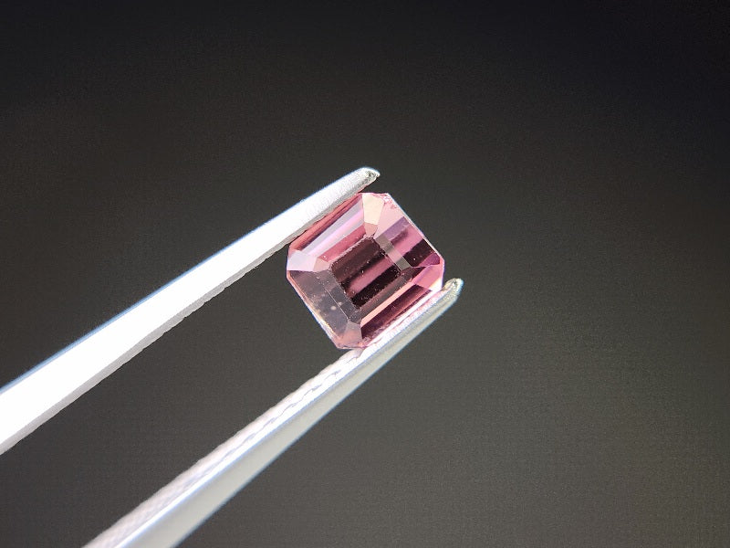 0879-59  トルマリン  0.56ct