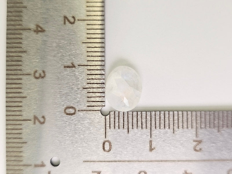 blMO-8　ブルームーンストーン　2.18ct