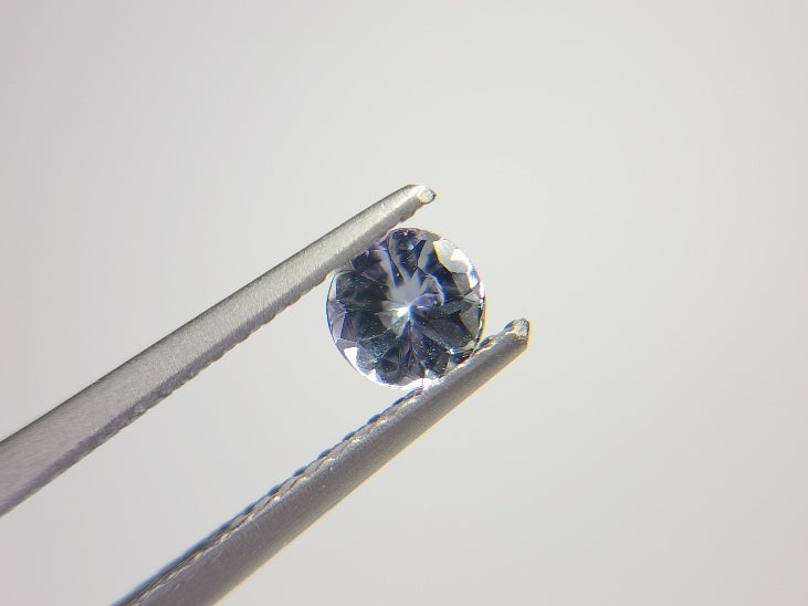 0657-29-7　ゾイサイト　0.33ct