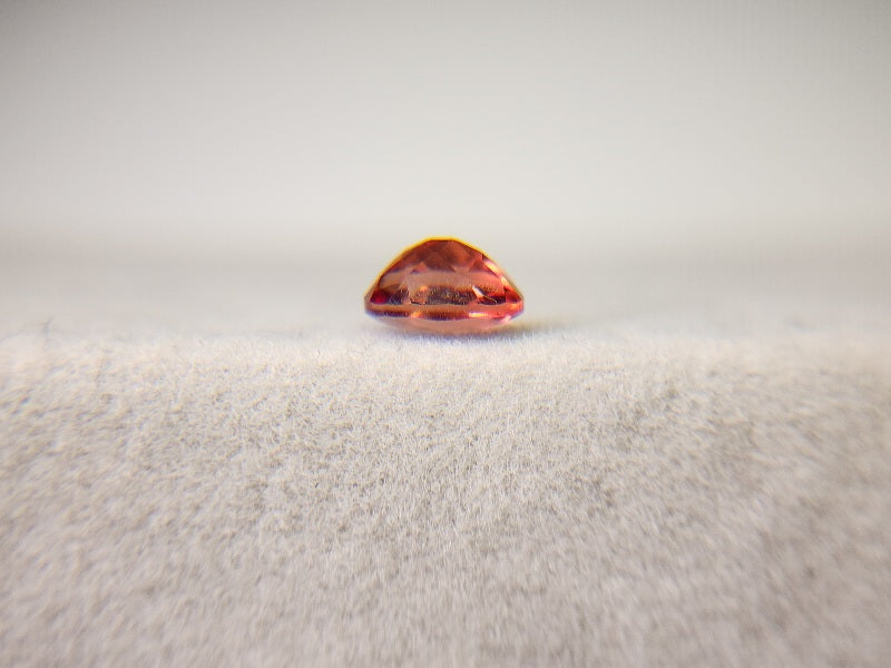 0152-1-11　バイカラーアンデシン　0.51ct