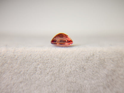 0152-1-11　バイカラーアンデシン　0.51ct