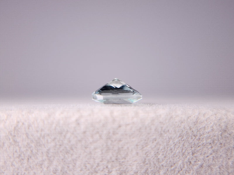 gBE-9　グリーンベリル　0.80ct