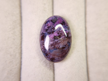 0880-9　スギライト　16.98ct