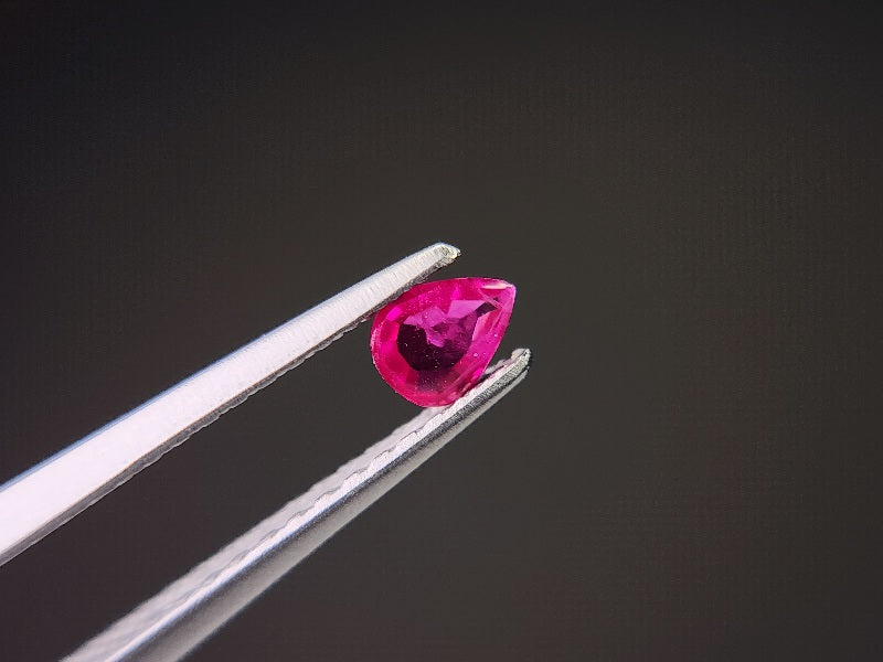 RB-22　ルビー　0.18ct