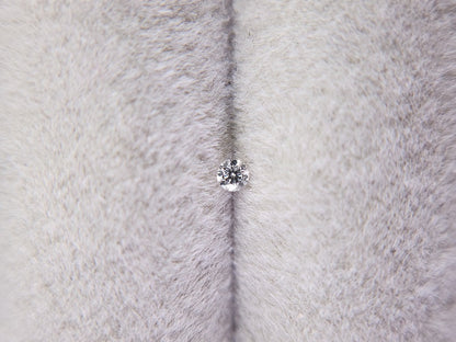 0015-1-7　ダイヤモンド　0.03ct