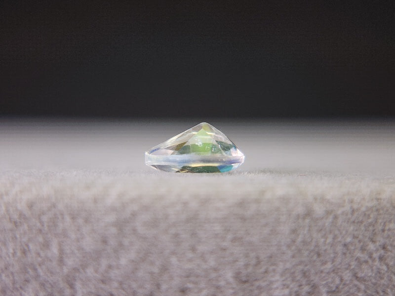 0762-15　アンデシンラブラドライト　0.40ct