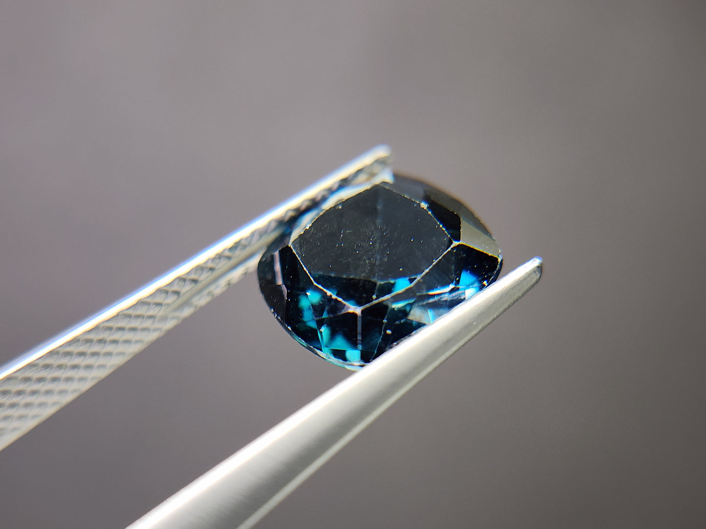 0931-2　ロンドンブルートパーズ　3.12ct
