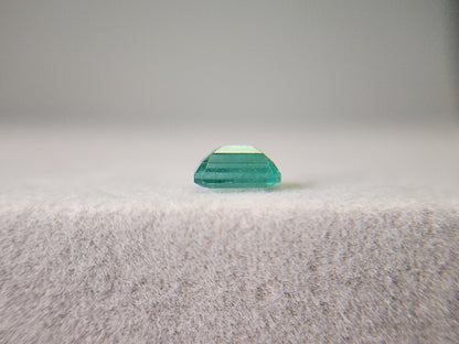 0936-11　エメラルド(ザンビア産)　0.60ct